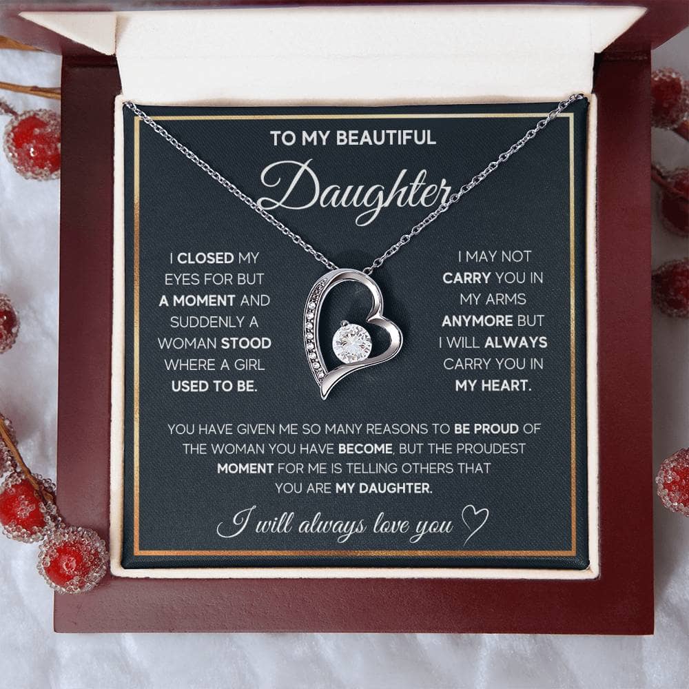 Alt text: "Eternal Bond Personalized Daughter Necklace in a box with heart pendant and adjustable chain, symbolizing endless love and parental affection."