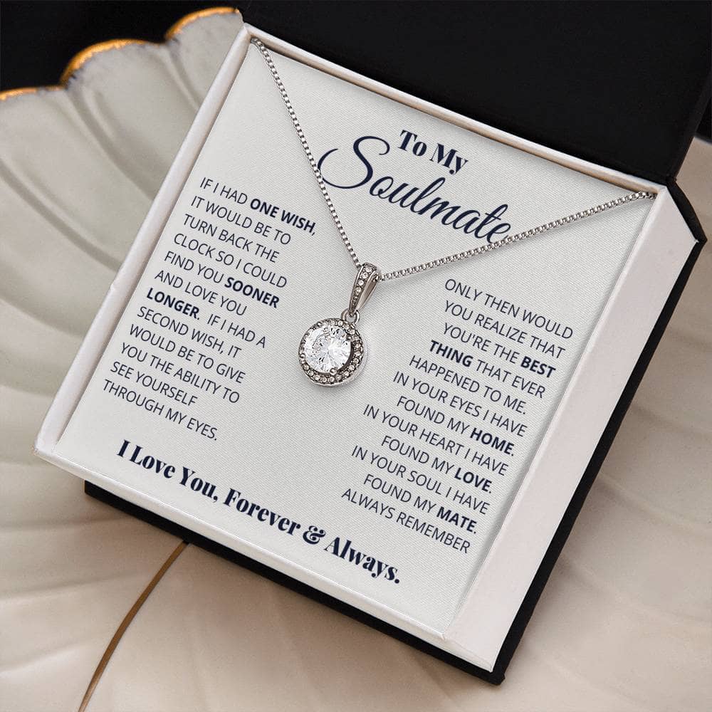 Alt text: "Eternal Hope Necklace: Heart-shaped pendant with sparkling cubic zirconia in a box, symbolizing enduring love."
