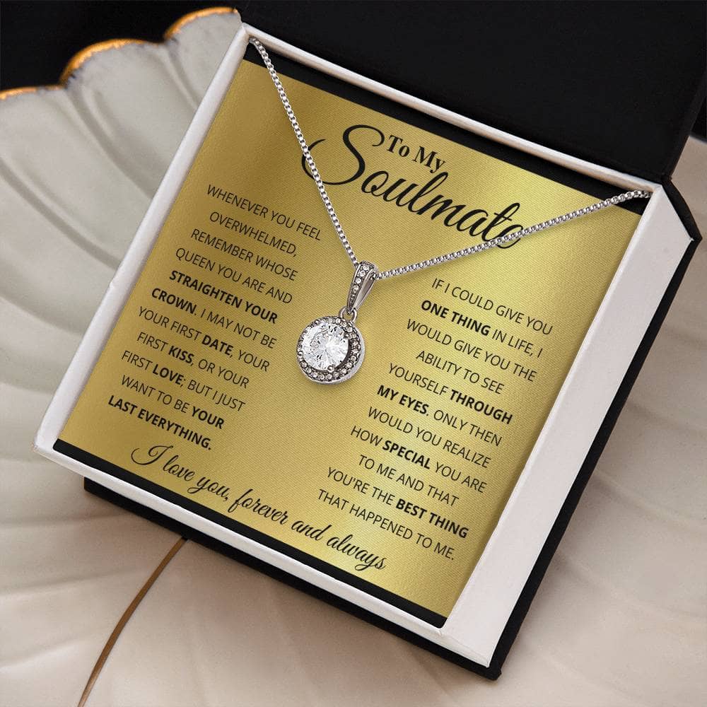 Alt text: "Eternal Hope Necklace in a box, featuring a dazzling diamond pendant, symbolizing unbreakable bonds. Perfect gift for soulmates."