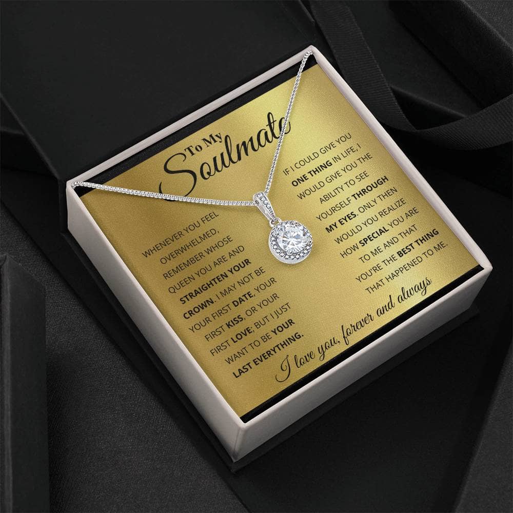 Alt text: "Eternal Hope Necklace in a box - Personalized Soulmate Necklace with cushion-cut cubic zirconia pendant, symbolizing unbreakable bonds - Perfect gift for lasting love"