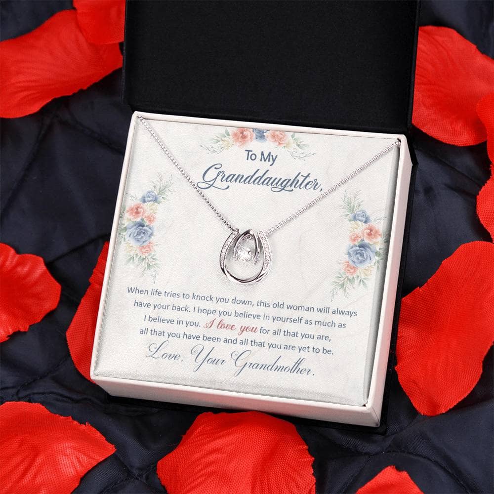 A personalized granddaughter necklace with a heart pendant, featuring a premium cushion-cut cubic zirconia. Choose between a cable chain or a box chain. Comes in a luxury mahogany-style box with built-in LED lights.