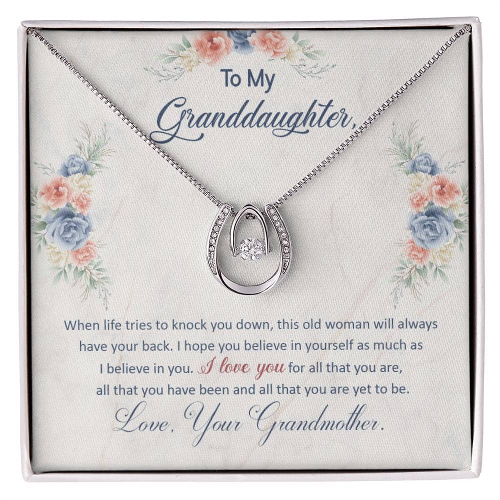 A personalized granddaughter necklace with a heart pendant, featuring a premium cushion-cut cubic zirconia. Choose between a classic cable chain or a modern box chain. Comes in a luxury mahogany-style box with built-in LED lights.
