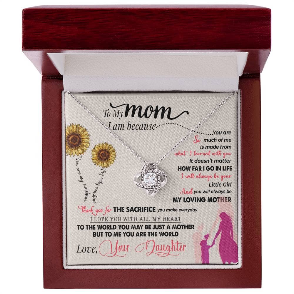 Alt text: "Personalized Mother Necklace in a box - a heart-shaped pendant on an adjustable chain, symbolizing love and connection."