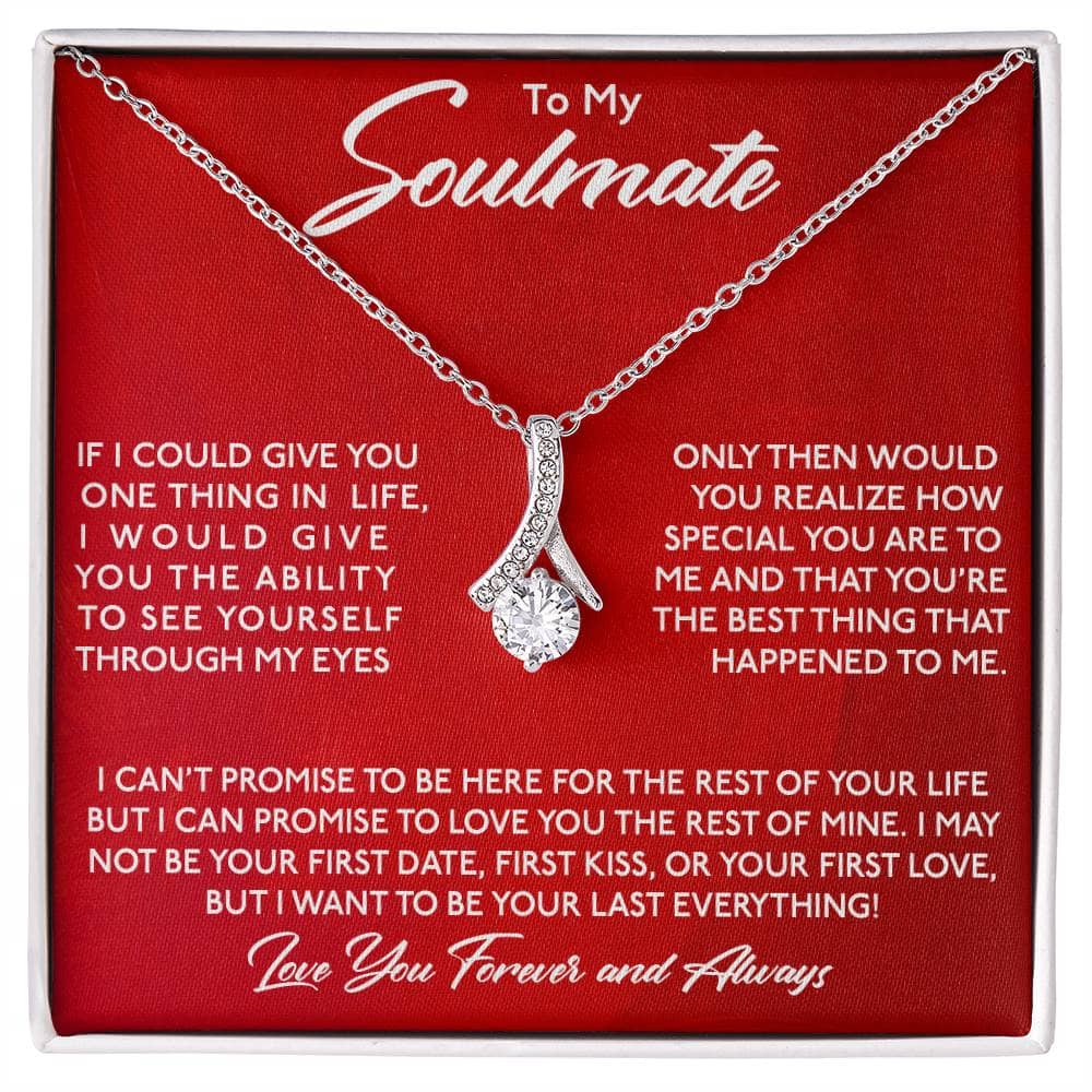 Alt text: "Personalized Soulmate Necklace in a box: a necklace with intricate heart-shaped pendant adorned with cushion-cut cubic zirconia, symbolizing the beautiful journey of soulmates."